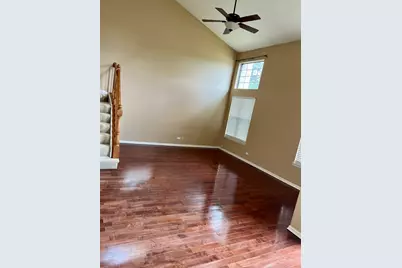 1165 Edington Court, Carol Stream, IL 60188 - Photo 2