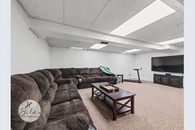 4402 Sycamore Lane, Rolling Meadows, IL 60008 - Photo 22