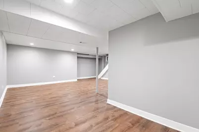 10231 S Rhodes Avenue, Chicago, IL 60628 - Photo 22