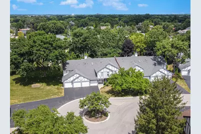 16 W Fern Court #204, Palatine, IL 60067 - Photo 1