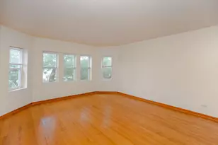 9424 S Laflin St, Chicago, IL 60620 - Photo 2