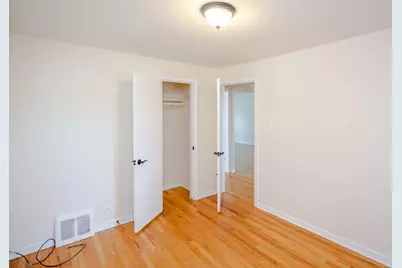 4262 W Nelson Street #1, Chicago, IL 60641 - Photo 6
