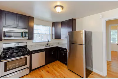 4262 W Nelson Street #1, Chicago, IL 60641 - Photo 2