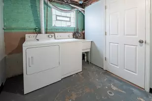 11233 S Whipple St, Chicago, IL 60655 - Photo 24