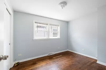 11233 S Whipple Street, Chicago, IL 60655 - Photo 12