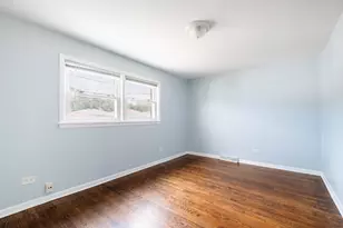 11233 S Whipple St, Chicago, IL 60655 - Photo 14