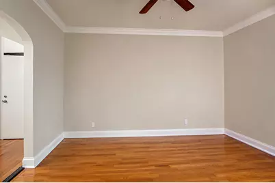 1528 E 74th Place #1W, Chicago, IL 60619 - Photo 8