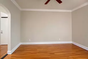 1528 E 74th Pl, Chicago, IL 60619 - Photo 8