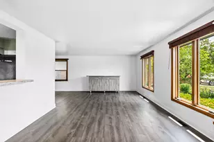 11672 Glenview Dr, Orland Park, IL 60467 - Photo 2