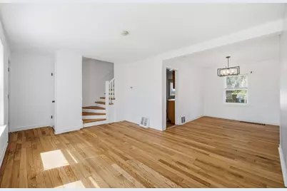 6456 S Lockwood Avenue, Chicago, IL 60638 - Photo 2