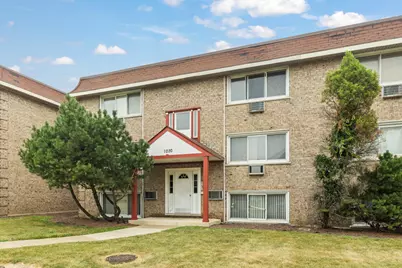 1020 W 18th Street #2S, Broadview, IL 60155 - Photo 2