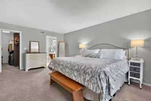430 Glenrose Ln, Lake in the Hills, IL 60156 - Photo 20