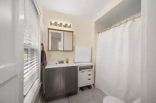 230 Somonauk St, Sycamore, IL 60178 - Photo 22