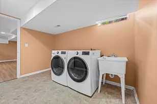 1120 Manor Dr, Wilmette, IL 60091 - Photo 22
