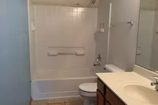 1110 Symphony Dr, Aurora, IL 60504 - Photo 16