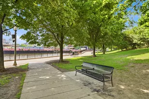 420 W Ontario St, Chicago, IL 60654 - Photo 34
