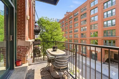 420 W Ontario Street #304, Chicago, IL 60654 - Photo 16