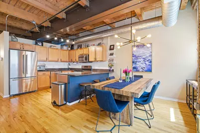 420 W Ontario Street #304, Chicago, IL 60654 - Photo 8