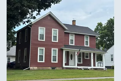 509 S Madison Street, Morrison, IL 61270 - Photo 1