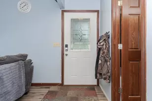 521 W Water St, Pontiac, IL 61764 - Photo 4