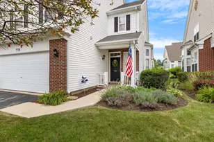 936 Bluebell Cir, Joliet, IL 60431 - Photo 1
