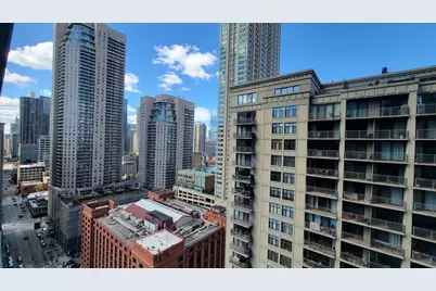 10 E Ontario Street #2406, Chicago, IL 60611 - Photo 16