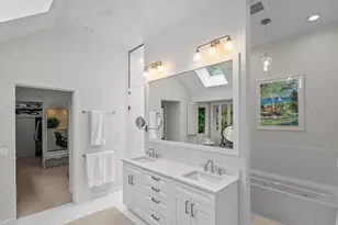 107 N Mayflower Rd, Lake Forest, IL 60045 - Photo 18