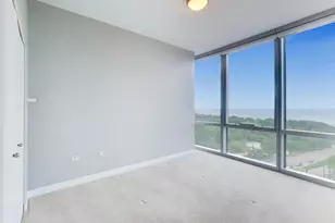1211 S Prairie Ave, Chicago, IL 60605 - Photo 12