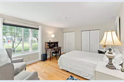 30W024 Cedar Court #024, Warrenville, IL 60555 - Photo 10