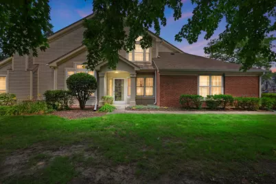 30W024 Cedar Court #024, Warrenville, IL 60555 - Photo 2