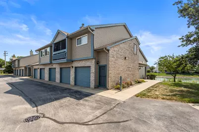 2406 Windward Boulevard #205, Champaign, IL 61821 - Photo 4