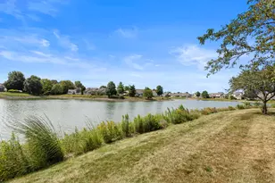 2406 Windward Blvd, Champaign, IL 61821 - Photo 8