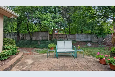 224 Fleetwood Drive, Bloomington, IL 61701 - Photo 38