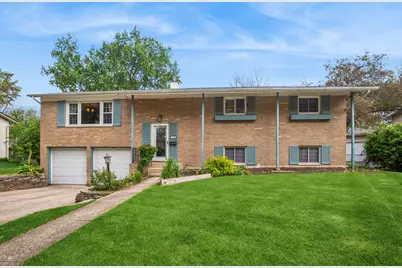 1062 E Williams Drive, Palatine, IL 60074 - Photo 1