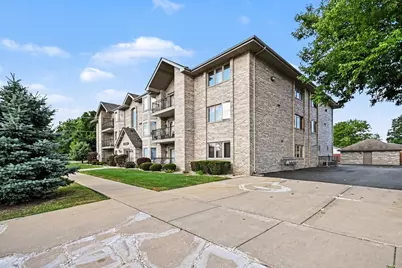 8650 Laporte Avenue #1B, Burbank, IL 60459 - Photo 2