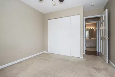 1063 Hampton Harbor #1063, Schaumburg, IL 60193 - Photo 20