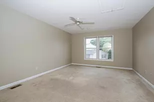 1063 Hampton Harbor, Schaumburg, IL 60193 - Photo 14