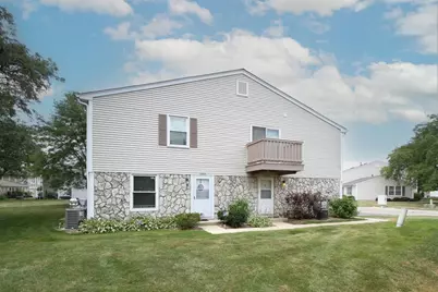 1063 Hampton Harbor #1063, Schaumburg, IL 60193 - Photo 1