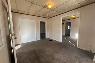 412 E Columbia Ave, Champaign, IL 61820 - Photo 6