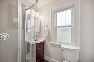 2659 Lincolnwood Dr, Evanston, IL 60201 - Photo 12