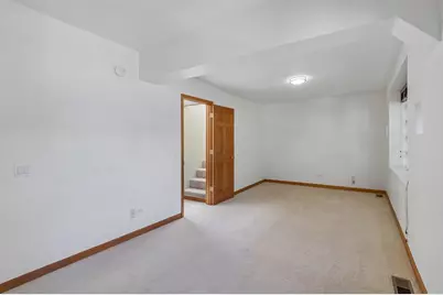 1133 W Cornelia Avenue #B, Chicago, IL 60657 - Photo 14