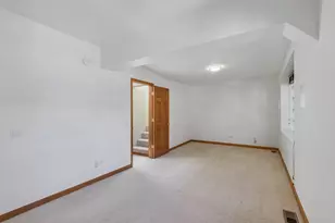 1133 W Cornelia Ave, Chicago, IL 60657 - Photo 14