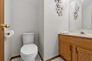 1505 Barrymore Dr, Darien, IL 60561 - Photo 10