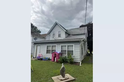 407 W 6th Street, Sterling, IL 61081 - Photo 6