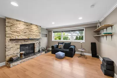 725 Buffalo Circle, Carol Stream, IL 60188 - Photo 12
