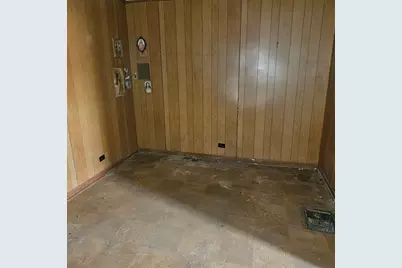 3950 W Montrose Avenue, Chicago, IL 60618 - Photo 8