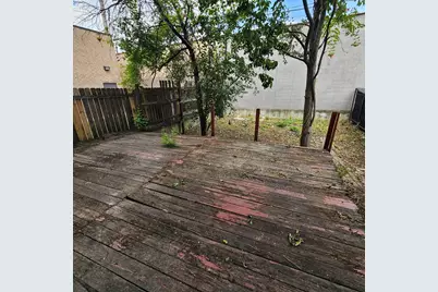 3950 W Montrose Avenue, Chicago, IL 60618 - Photo 20
