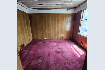 3950 W Montrose Avenue, Chicago, IL 60618 - Photo 2