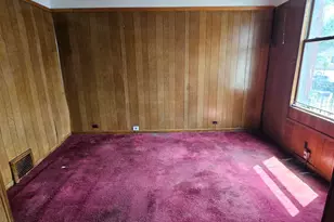3950 W Montrose Ave, Chicago, IL 60618 - Photo 2