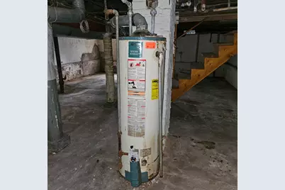 3950 W Montrose Avenue, Chicago, IL 60618 - Photo 18